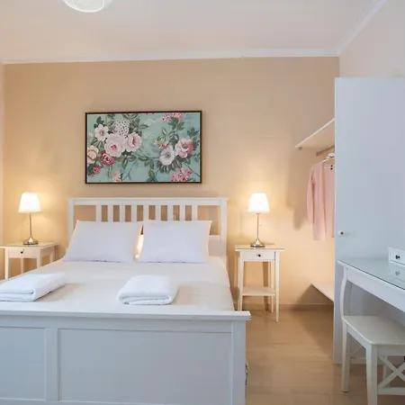 Lygia Apartament *